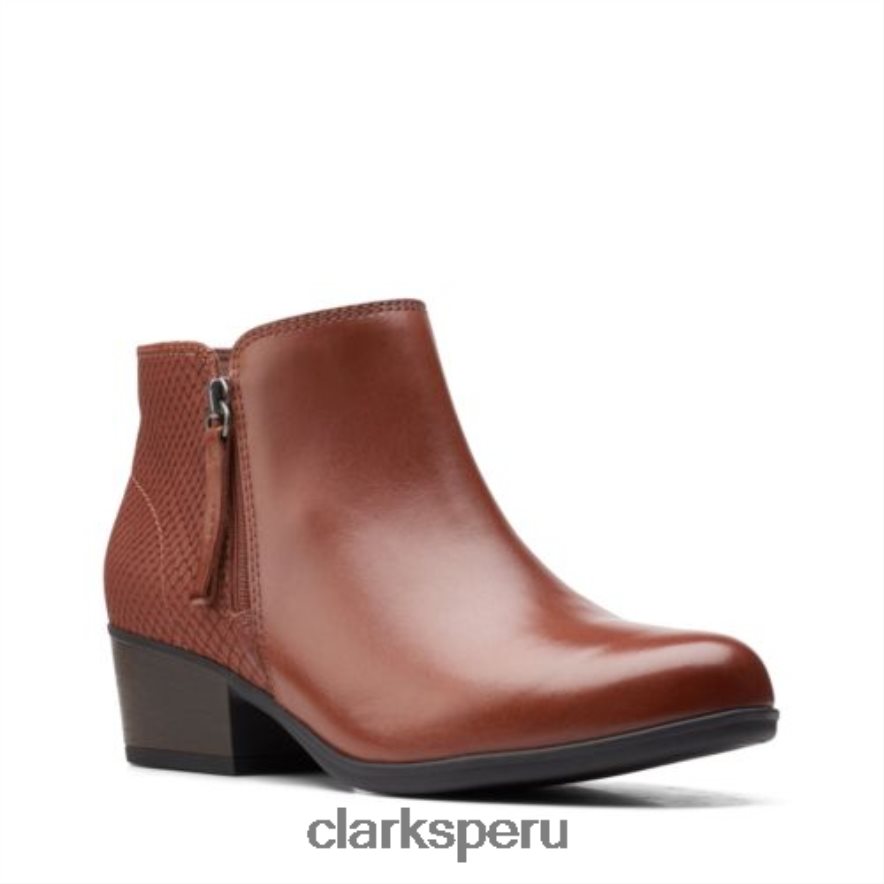 adreena esperanza clarks mahoga ny unisexo Clarks 40N4LX4143 caoba