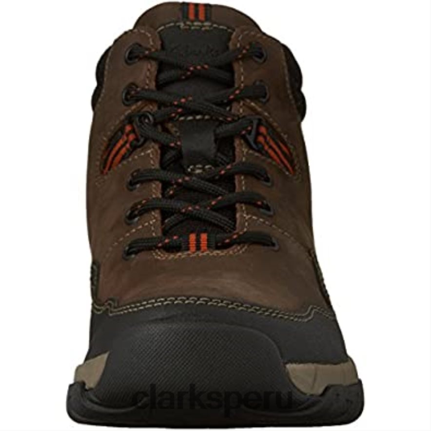 botas chukka wallbeck top para hombre cuero marrón clarks hombres Clarks 40N4LX2335 cuero marrón