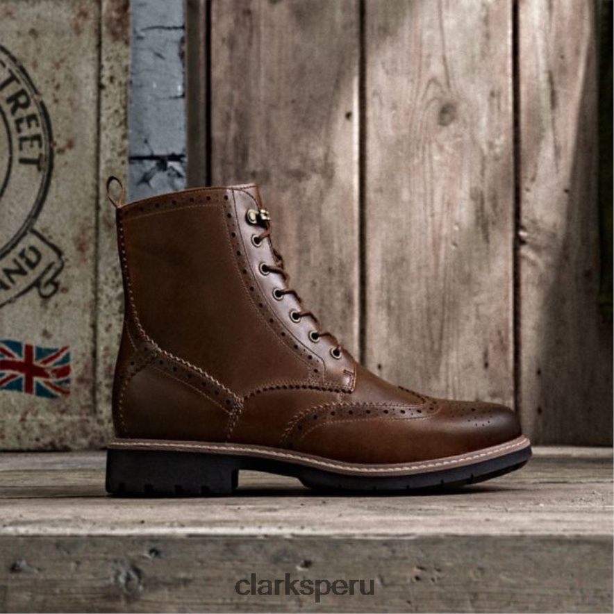 Batcombe Lord de cuero tostado oscuro Clarks de cuero tostado oscuro hombres Clarks 40N4LX5660 cuero bronceado oscuro