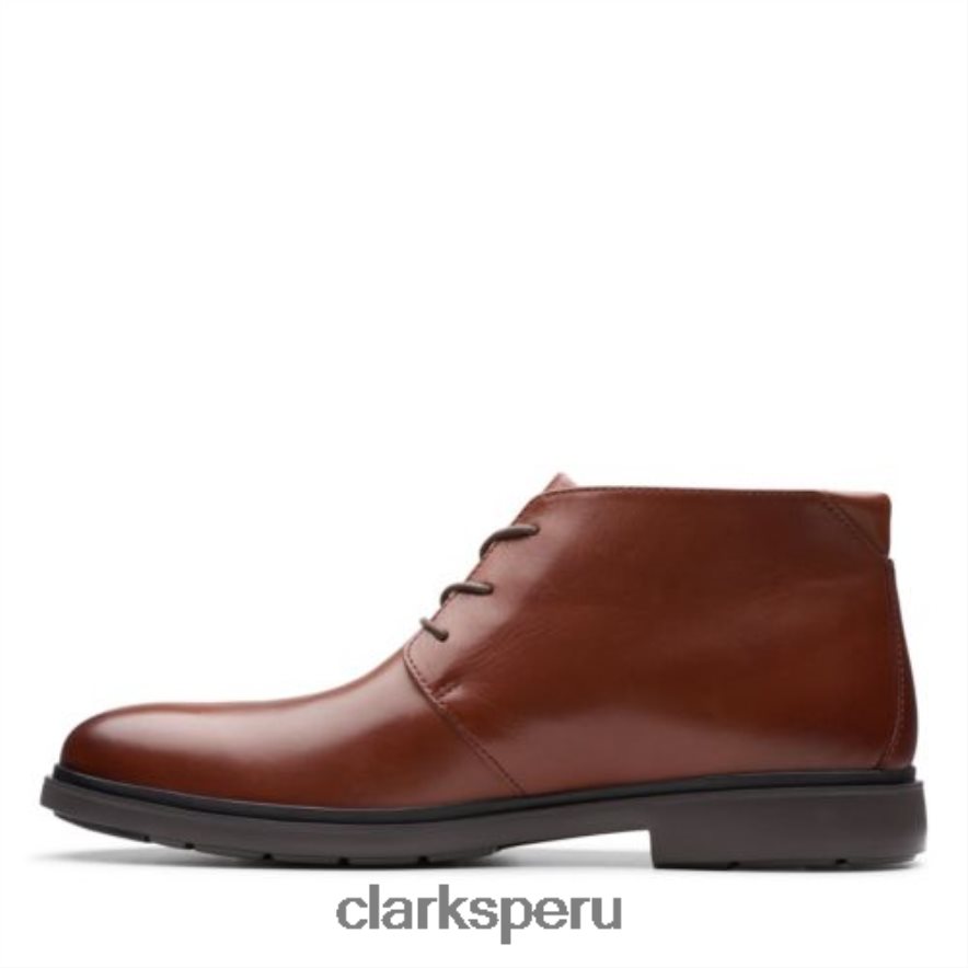 clarks de cuero tostado un sastre mid hombres Clarks 40N4LX4347 cuero marrón