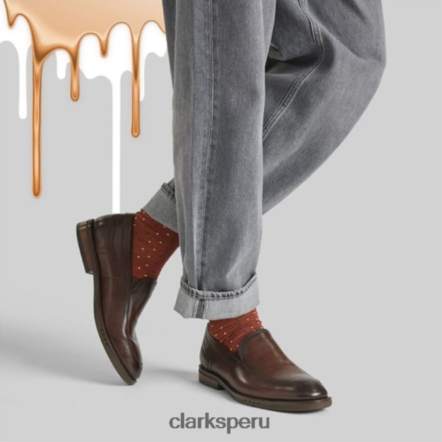 cuero marrón un hugh encaje clarks de cuero marrón hombres Clarks 40N4LX6572 cuero marrón