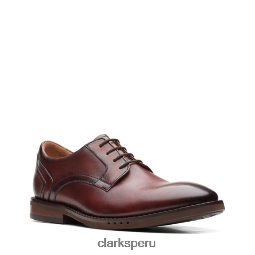 cuero marrón un hugh encaje clarks de cuero marrón hombres Clarks 40N4LX6572 cuero marrón