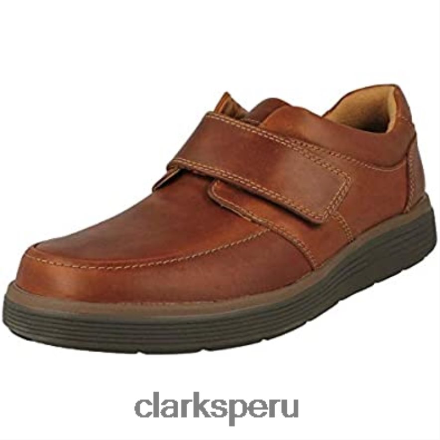 mocasines con correa un abode para hombre de cuero marrón oscuro oscuro clarks hombres Clarks 40N4LX1180 cuero marrón oscuro
