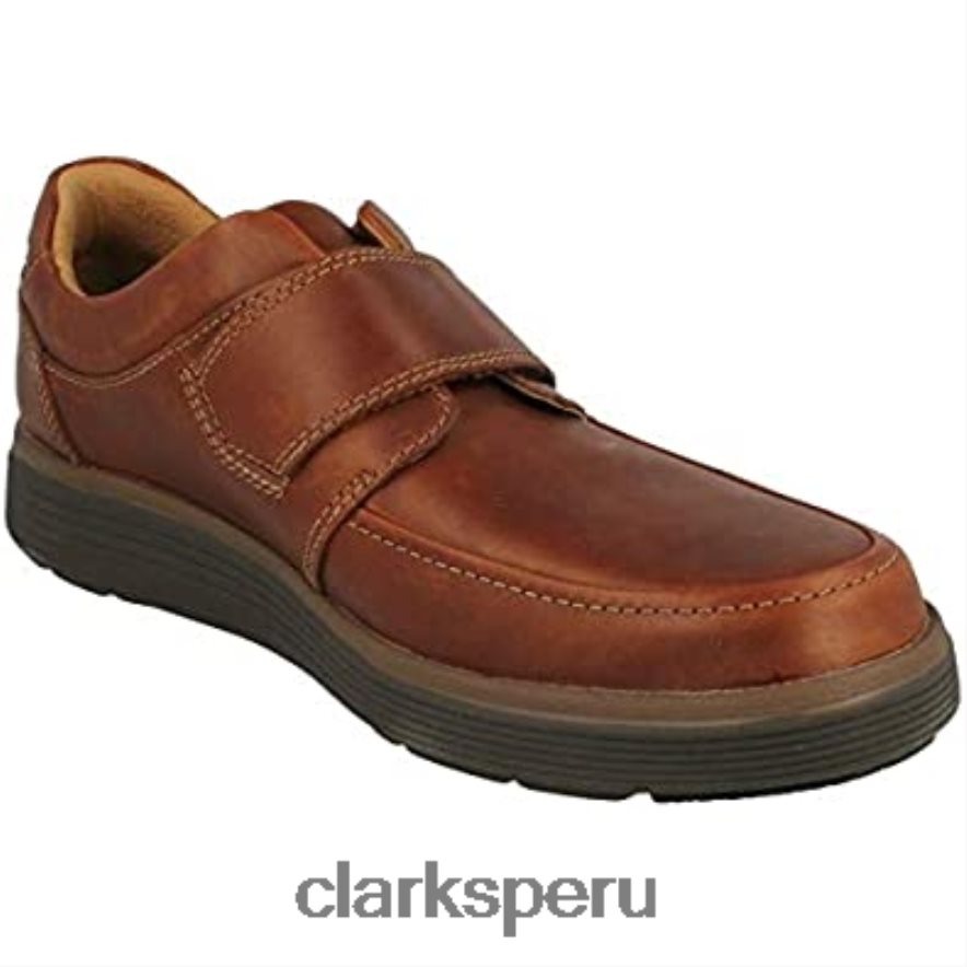 mocasines con correa un abode para hombre de cuero marrón oscuro oscuro clarks hombres Clarks 40N4LX1180 cuero marrón oscuro