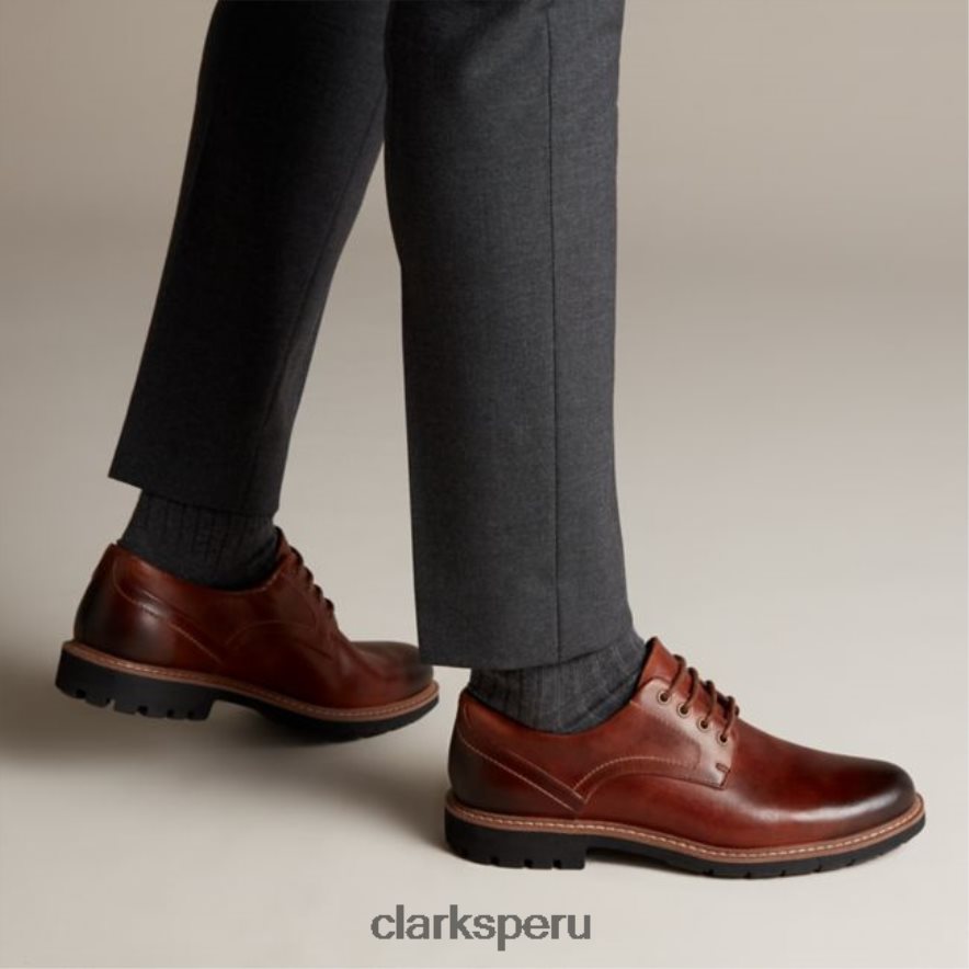 Batcombe Hall de cuero color canela oscuro Clarks de cuero color canela oscuro hombres Clarks 40N4LX5628 cuero bronceado oscuro