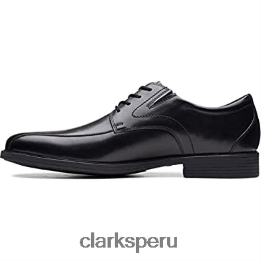 Clarks Whiddon Pace Oxford de cuero negro para hombre. hombres Clarks 40N4LX761 cuero negro