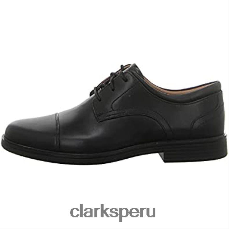 gorra un aldric zapatos brogue tradicionales de corte ancho para hombre negro clarks hombres Clarks 40N4LX222 negro