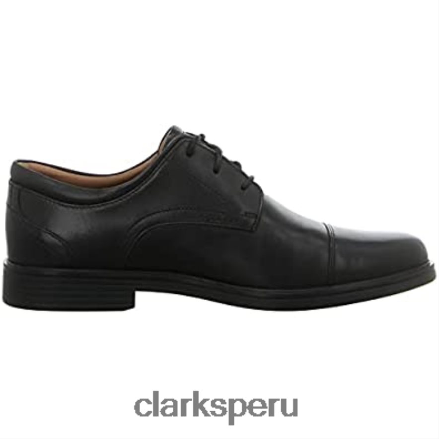 gorra un aldric zapatos brogue tradicionales de corte ancho para hombre negro clarks hombres Clarks 40N4LX222 negro