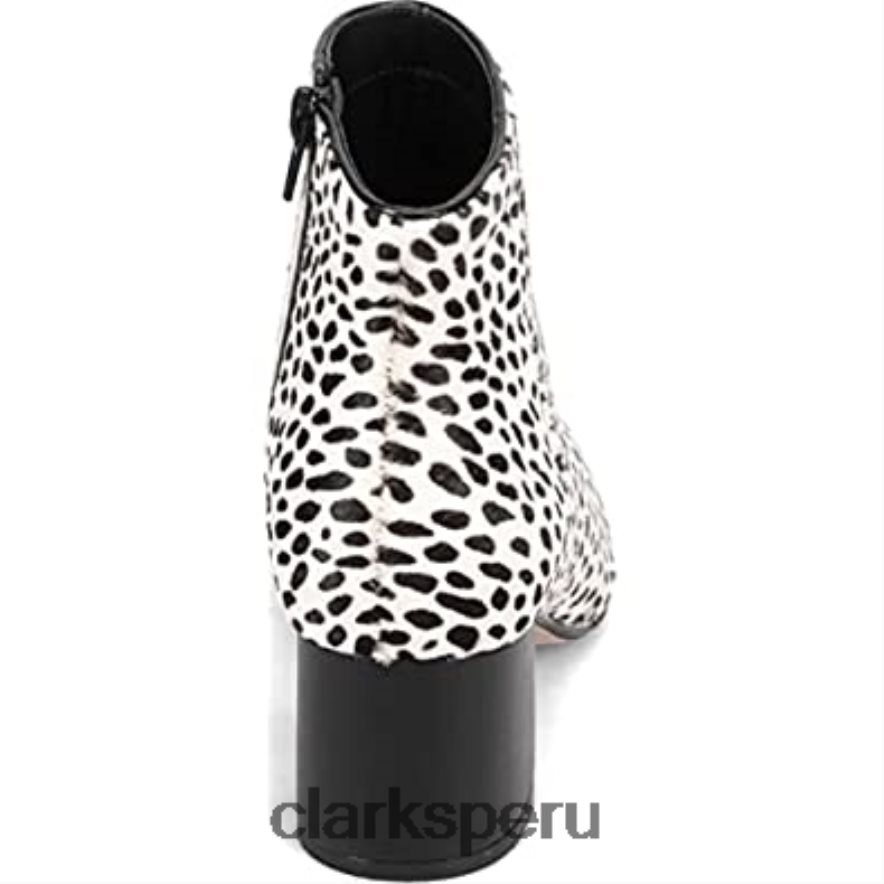 Botas Chelsea Clarks Sheer Flora con estampado animal para mujer mujer Clarks 40N4LX2162 Huella animal