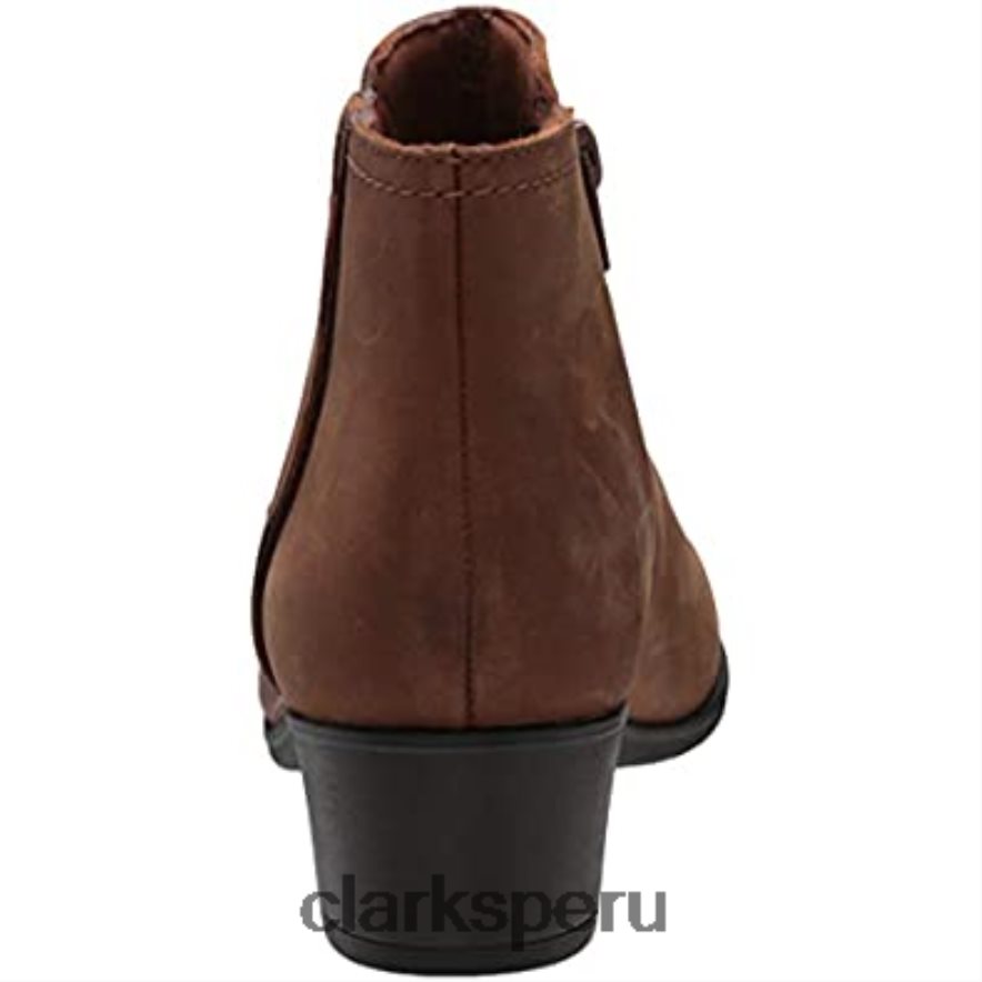 Botín adreena lila de mujer de piel color tostado oscuro clarks mujer Clarks 40N4LX1316 cuero bronceado oscuro