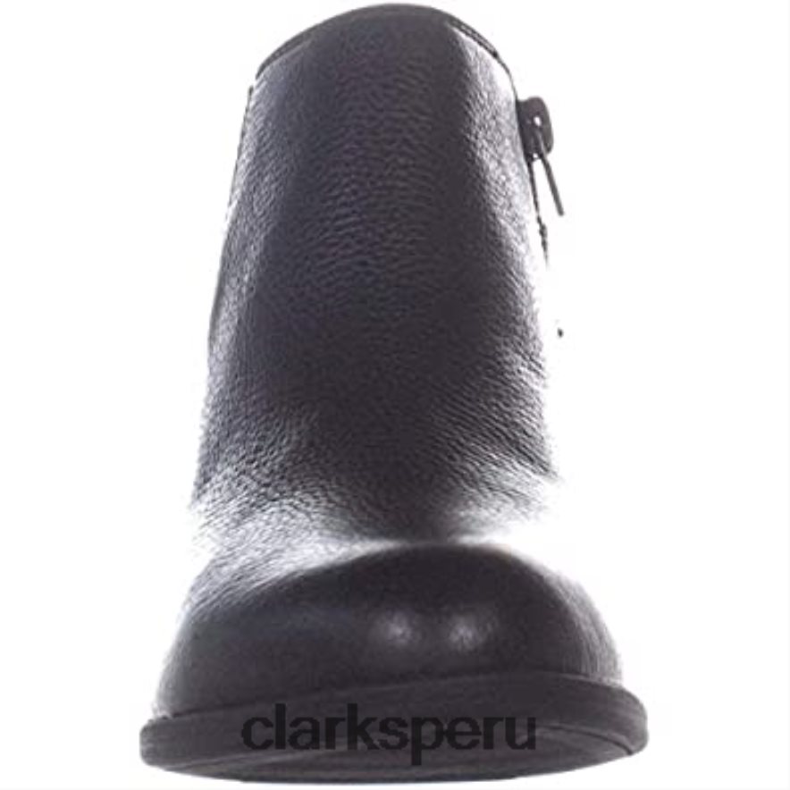 clarks addiy kara de cuero con punta almendra y negro para mujer mujer Clarks 40N4LX532 negro