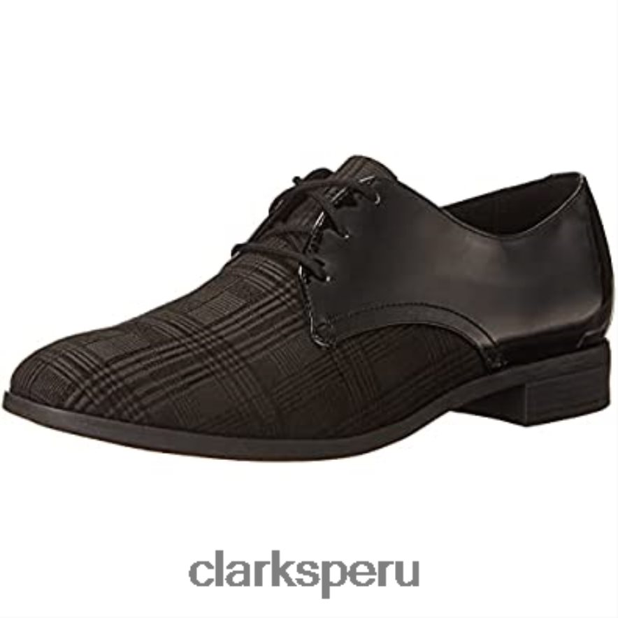 Clarks Trish Tye Oxford para mujer mujer Clarks 40N4LX1969