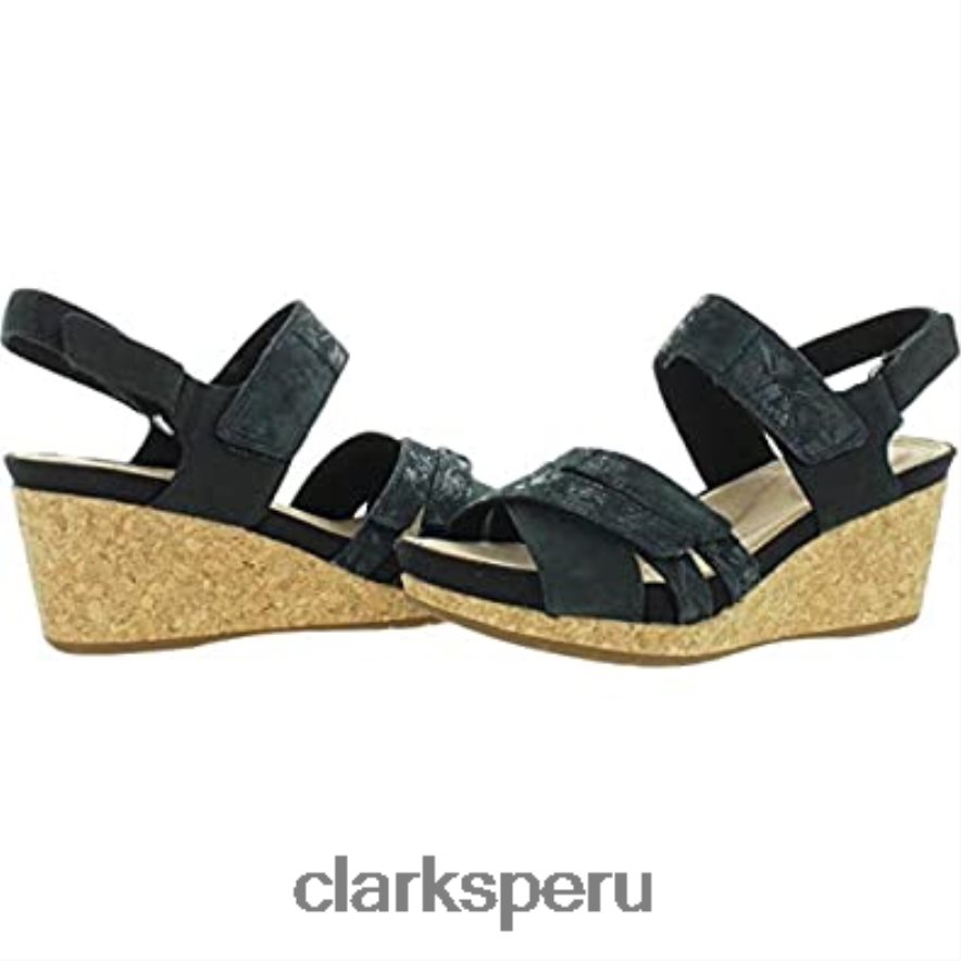 Sandalia de cuña clarks un capri walk lea combi de nobuk negro para mujer mujer Clarks 40N4LX411 combi cuero nobuk negro