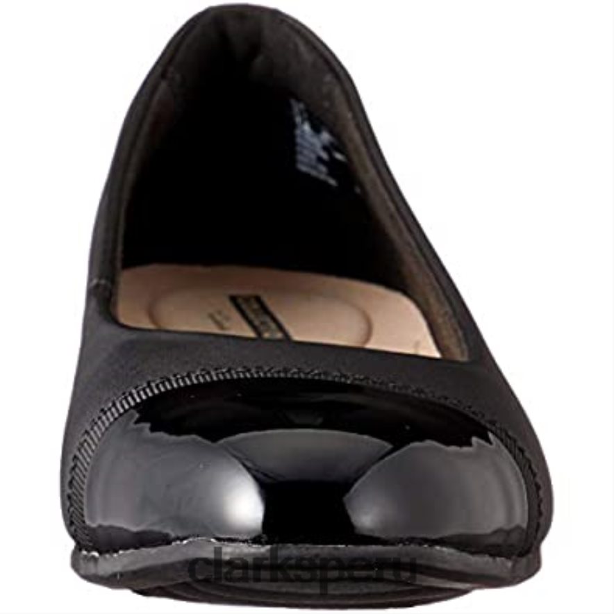 Sandalias con puntera cerrada Juliet Monte de Clarks para mujer en negro mujer Clarks 40N4LX1619 cuero negro cuero negro