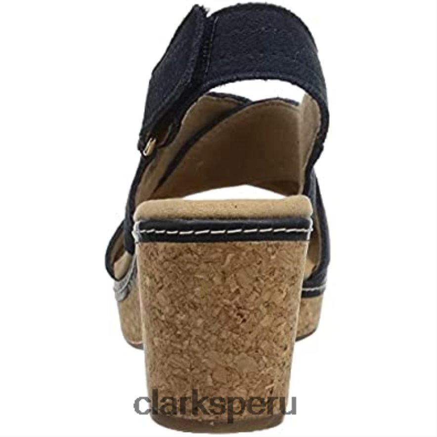 sandalia con cuña giselle cove para mujer clarks azul marino mujer Clarks 40N4LX1997 Armada