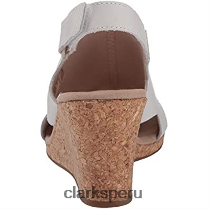 sandalia con cuña lafley joy para mujer de cuero blanco clarks mujer Clarks 40N4LX1350