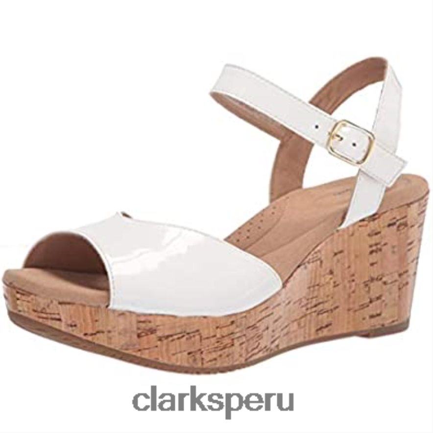 sandalia mujer annadel mystic cuña charol blanco sintético clarks mujer Clarks 40N4LX1502 charol blanco sintético