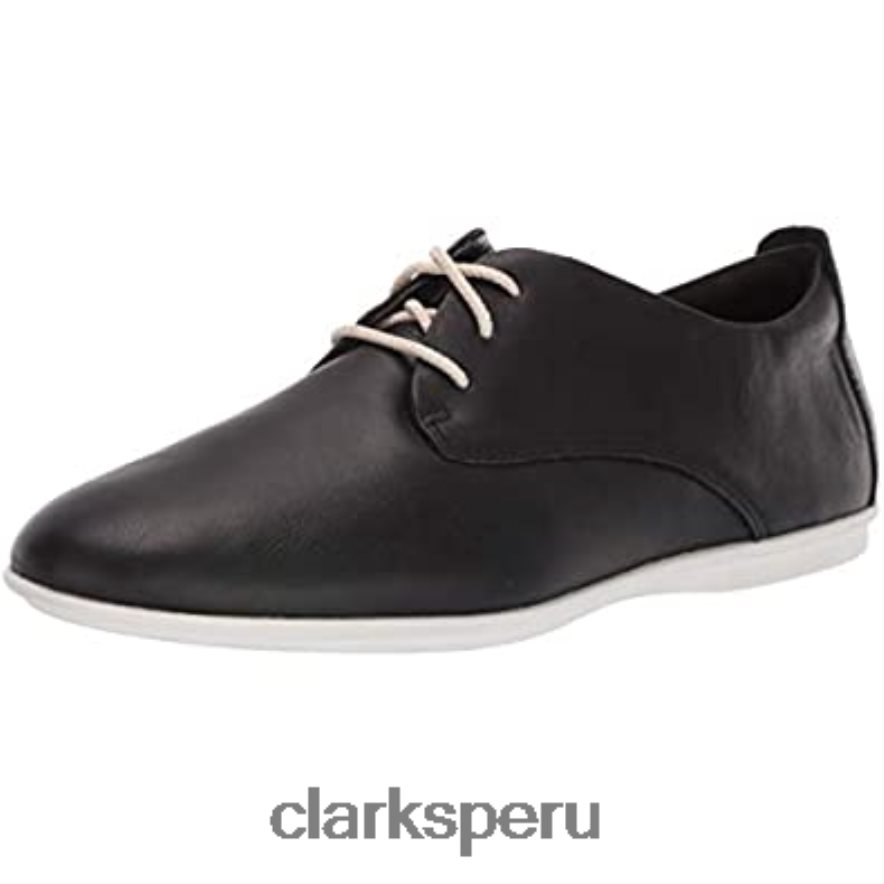 zapatilla de mujer con cordones coral clarks cuero negro mujer Clarks 40N4LX303 cuero negro