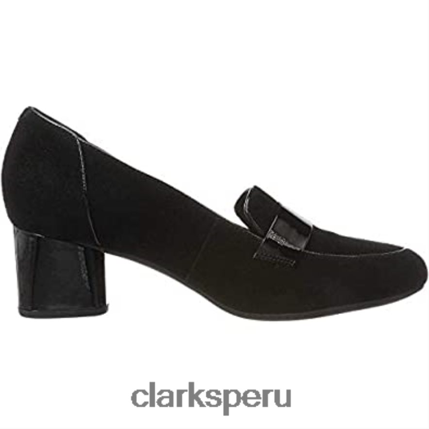 zapatos de tacón cerrados un cosmo way para mujer clarks negro mujer Clarks 40N4LX973