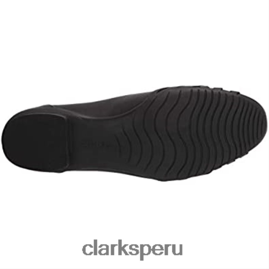 Bailarina clarks sara clover de piel negra para mujer mujer Clarks 40N4LX1656 cuero negro
