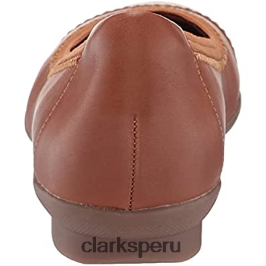 Bailarinas Clarks Sara Orchid de mujer de piel color caramelo mujer Clarks 40N4LX1658 cuero caramelo