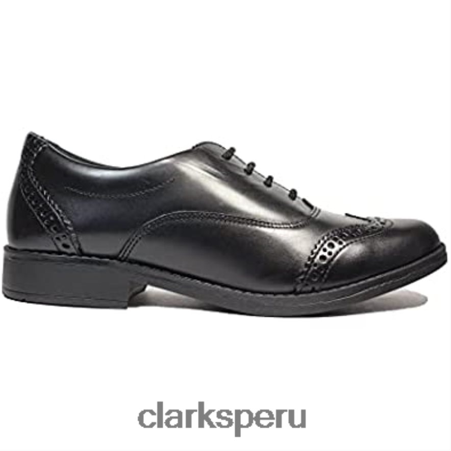 Zapatos escolares brogue para niña de cuero negro Clarks Aubrie Tap Youth negro niños Clarks 40N4LX41 negro