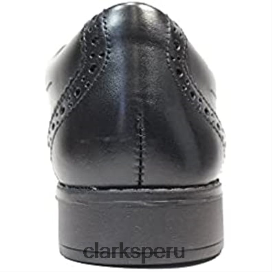 Zapatos escolares brogue para niña de cuero negro Clarks Aubrie Tap Youth negro niños Clarks 40N4LX41 negro