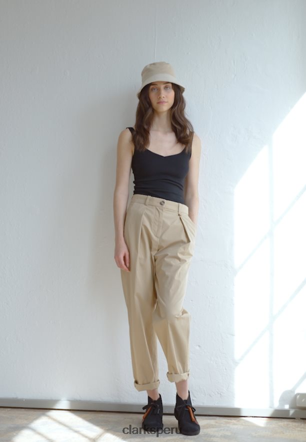 botas clarks negras desert casual con cordones unisexo Clarks 40N4LX6921 negro