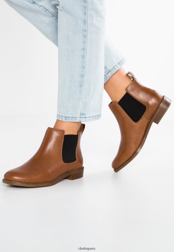 botines taylor brillo clarks unisexo Clarks 40N4LX7071 bruno