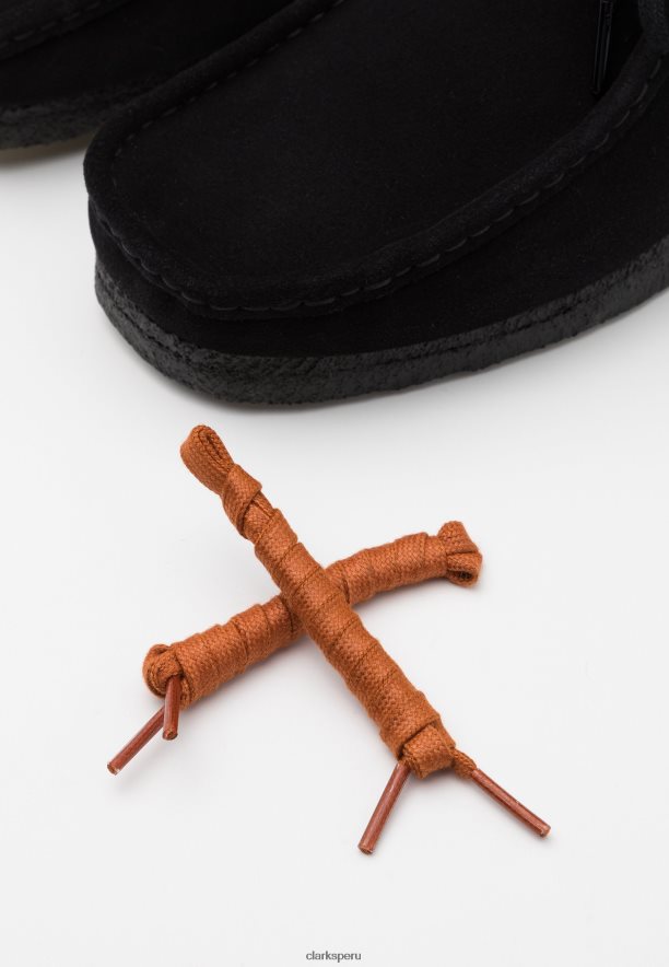 clarks wallabee negro casual con cordones unisexo Clarks 40N4LX7140 negro