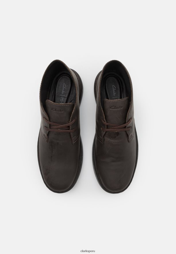 zapatos casuales con cordones clarks court lite en marrón oscuro unisexo Clarks 40N4LX7112 marron oscuro