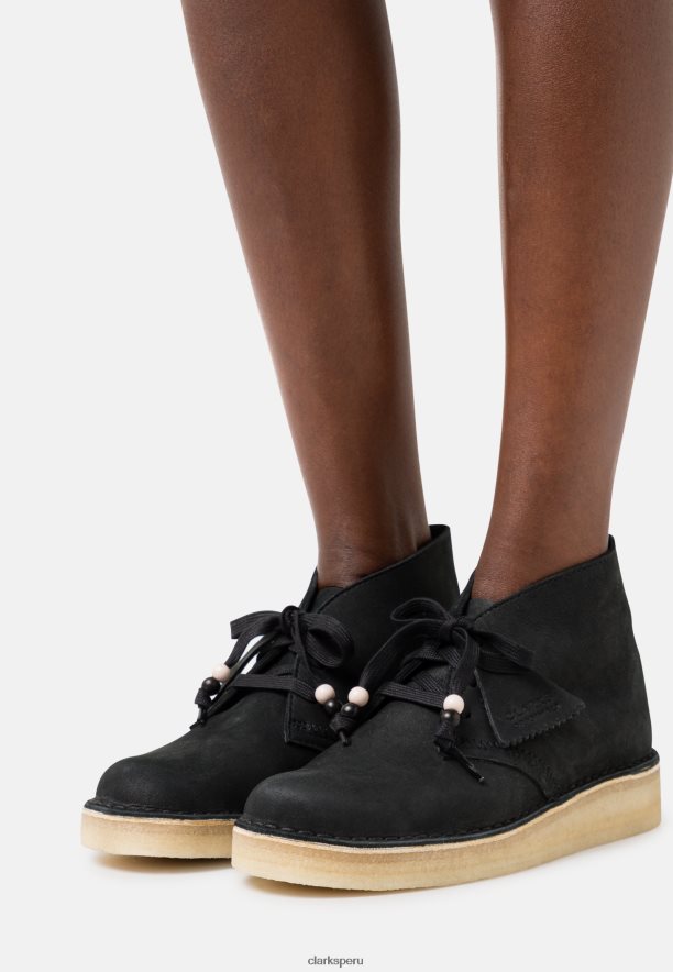 zapatos con cordones desert carbon clarks negros unisexo Clarks 40N4LX6926 negro