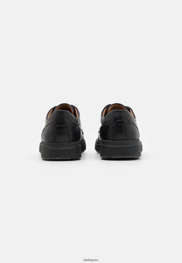 zapatos con cordones negros un abode easy de clarks unisexo Clarks 40N4LX7153 negro