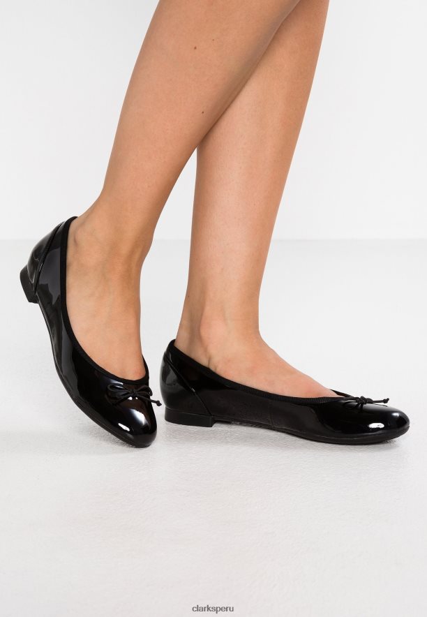 bailarinas clarks couture floral negras unisexo Clarks 40N4LX7056 negro