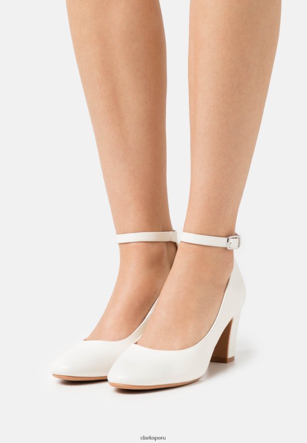tacones clasicos blancos clarks unisexo Clarks 40N4LX6977 blanco